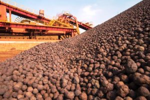 Giá quặng sắt và khoáng sản nhập khẩu tháng 8 cao gấp hai lần cùng kỳ năm ngoái